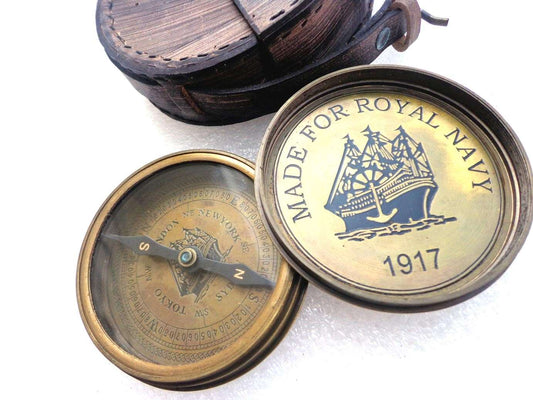 Brass Antique compass - Royal Navy