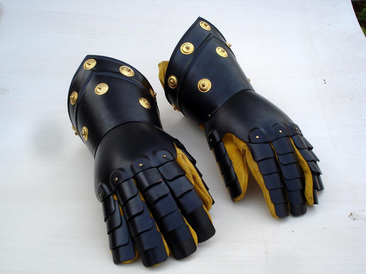 Medieval Armour Gauntlets Warrior Gloves