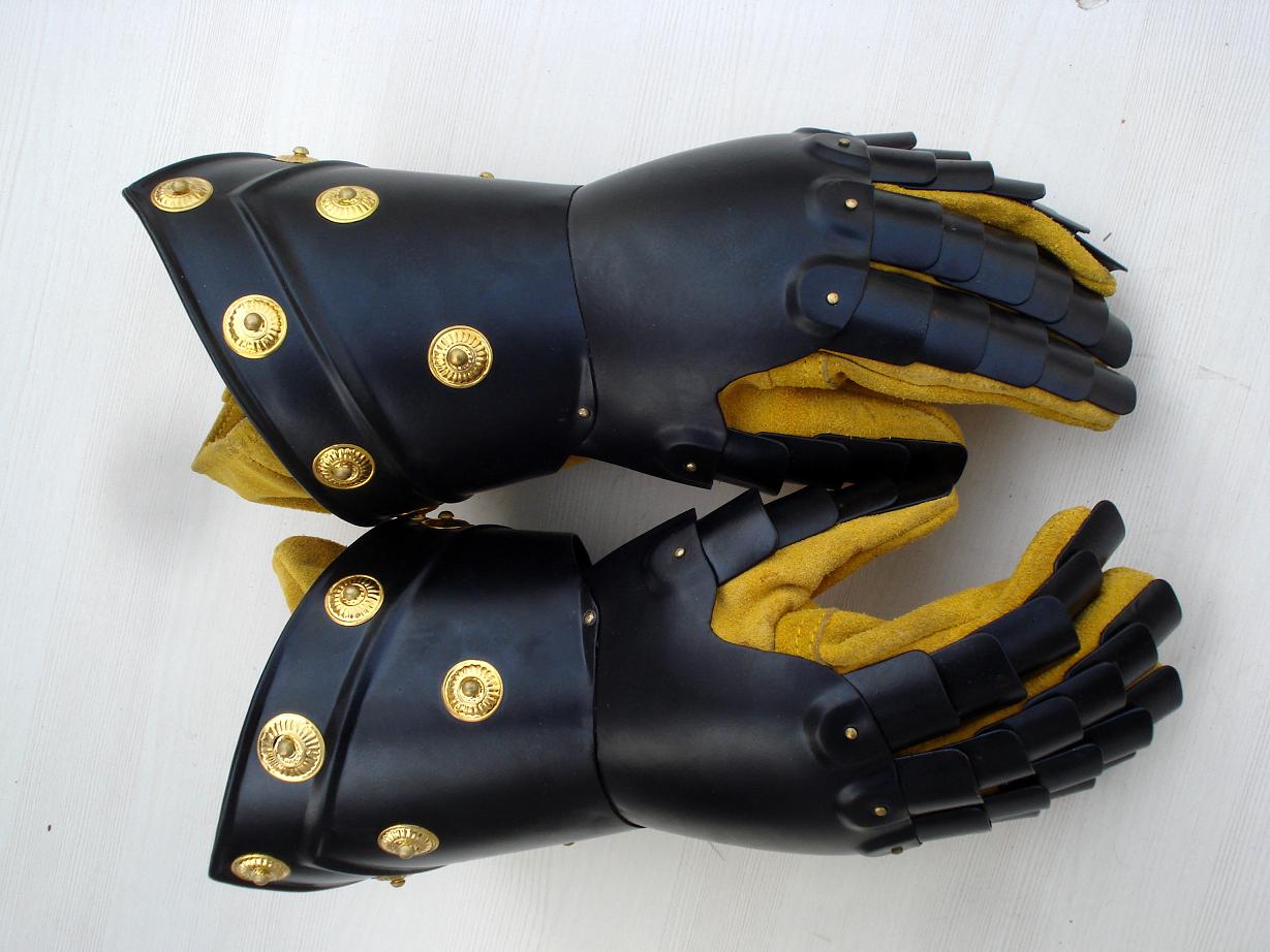 Medieval Armour Gauntlets Warrior Gloves