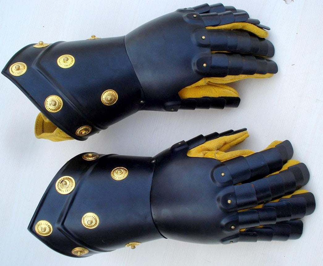 Medieval Armour Gauntlets Warrior Gloves