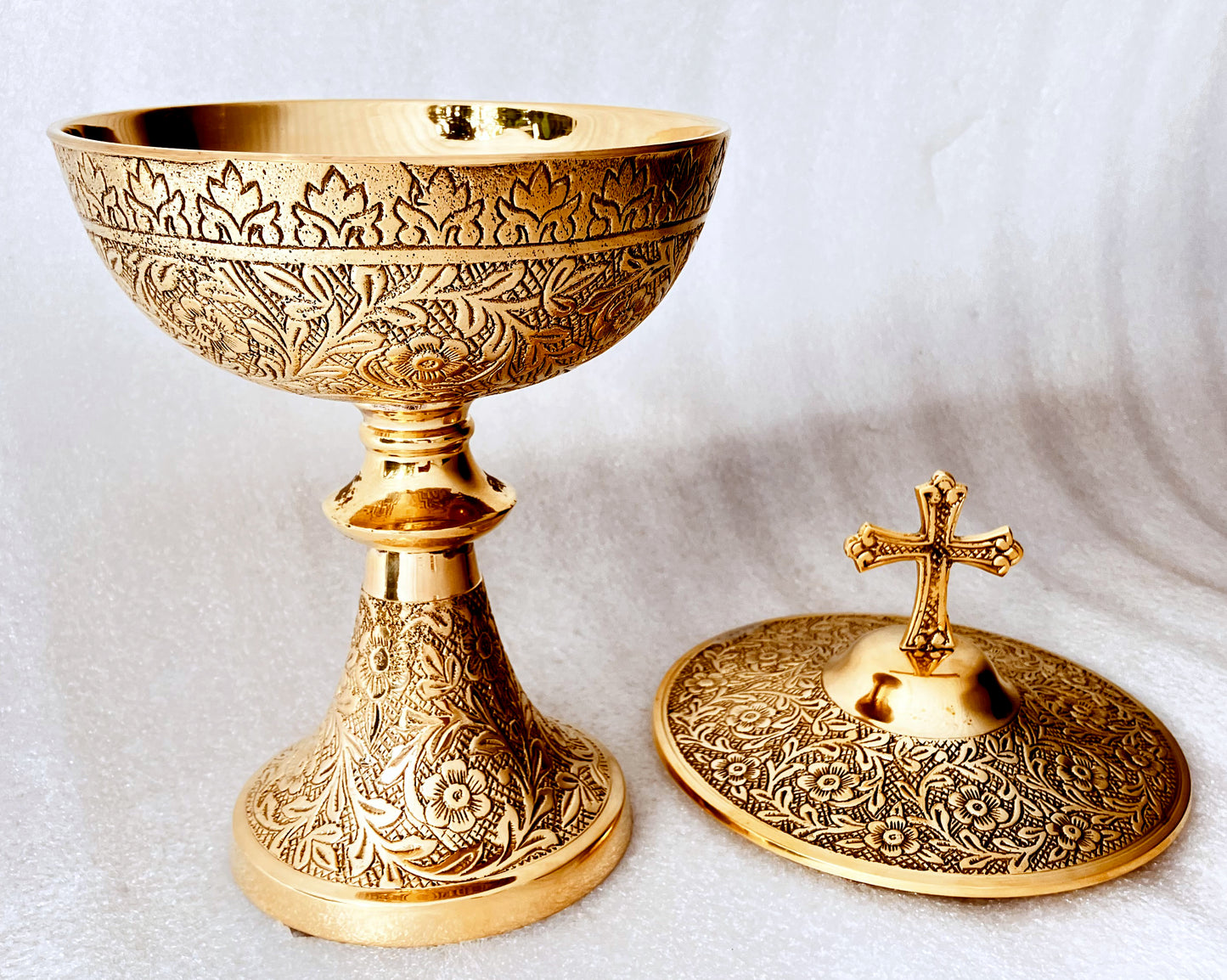 Großes 10" Ziborium mit keltischem Kreuz, Kirchenkapelle, Priesterkelch, katholischer christlicher Hostienziborium, Ciboria