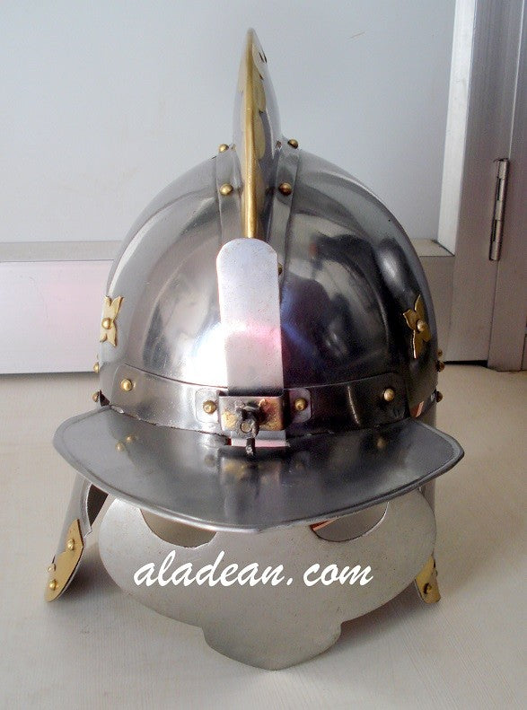 Polnischer Husarenhelm