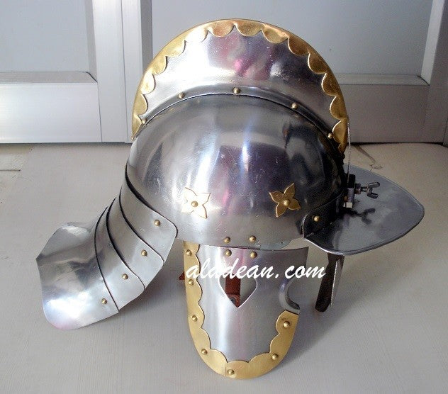 Polnischer Husarenhelm