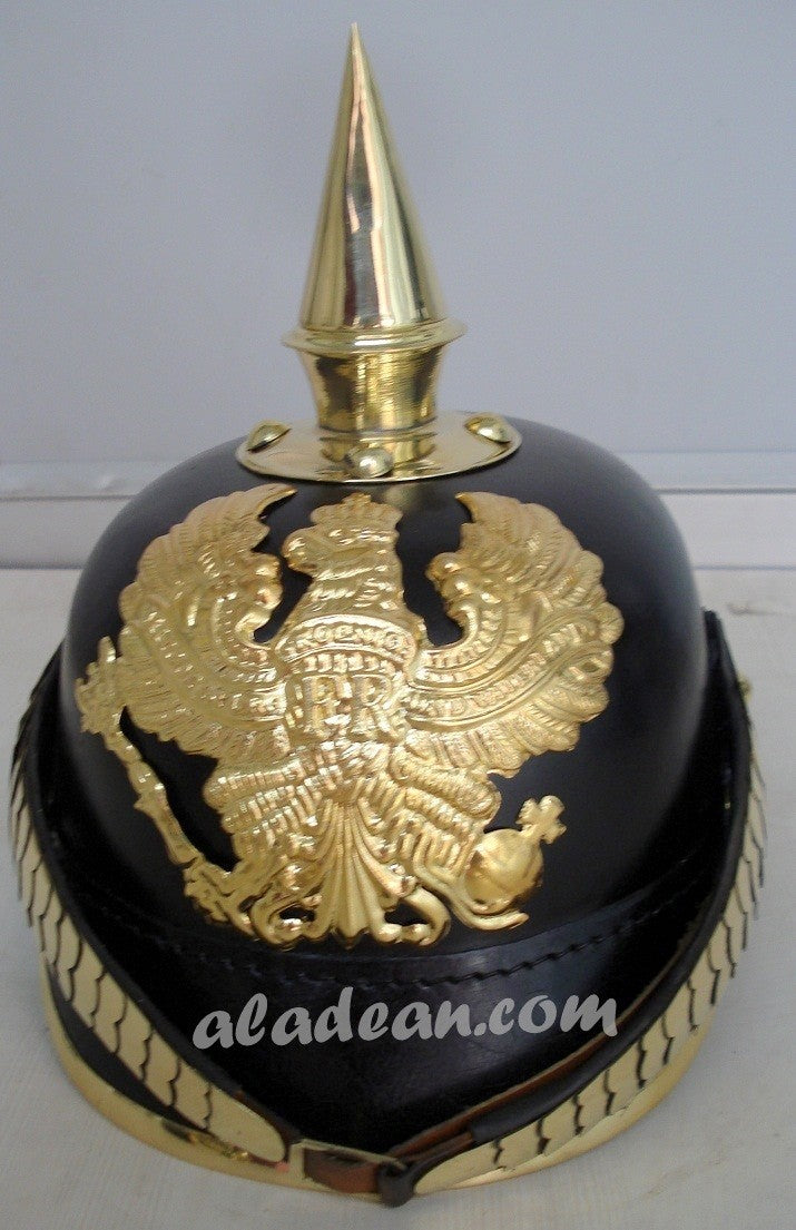 Deutscher Helm Leder Pickelhaube
