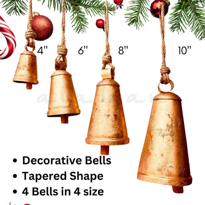 Ensemble de cloches de Noël décoratives coniques dorées