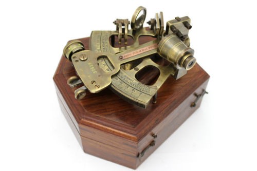 Sextant micrométrique avec boîte, Sextant en laiton avec boîte - Royal Navy