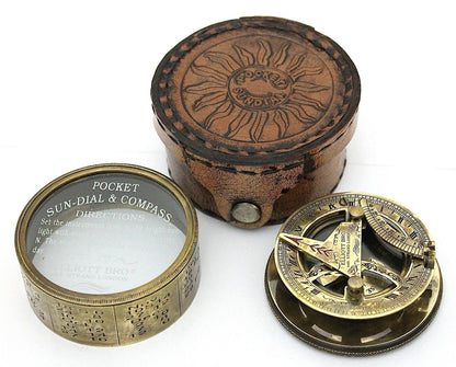 Vintage Messingtrommel-Sonnenuhr-Kompass mit Lederbezug