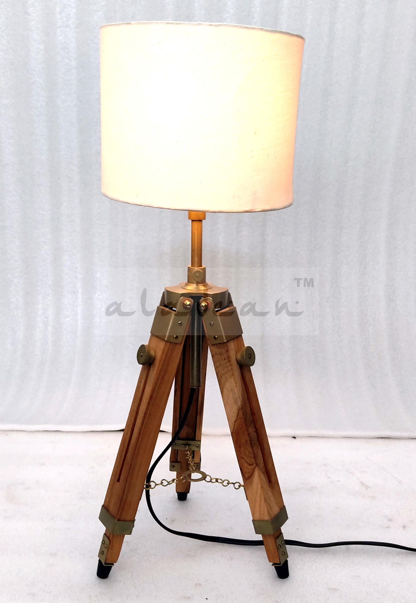 Abat-jour de lampe de table vintage, lampe sur pied à trépied de 35 po